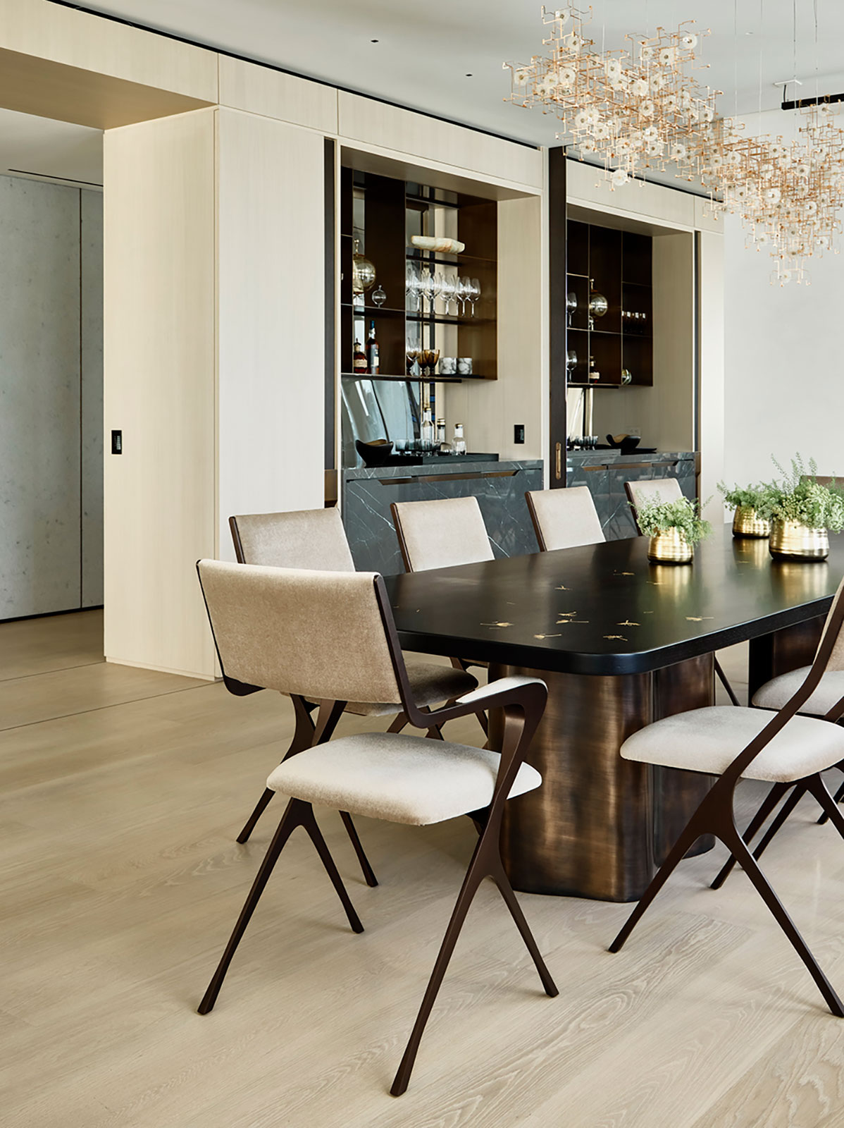 Merril Dining Table KSW 1